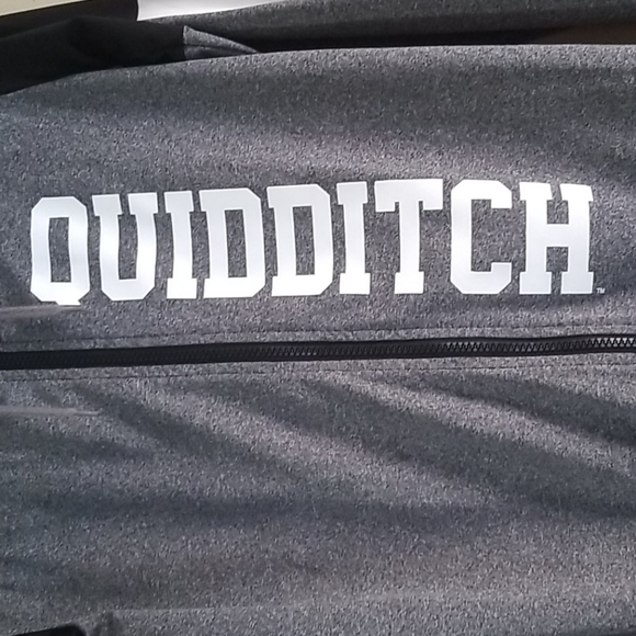 Harry Potter Warner Bros Quidditch Jacket Size S - Picture 3 of 10